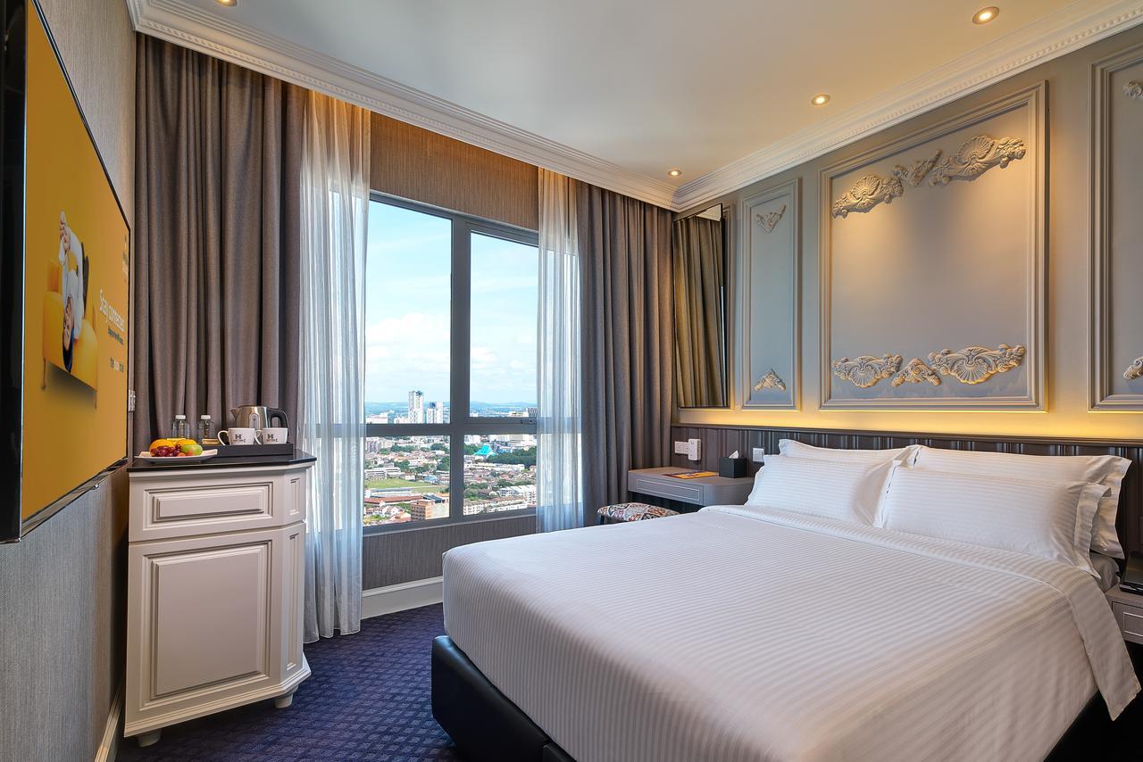 Hatten Place Melaka Bagian luar foto Deluxe Room