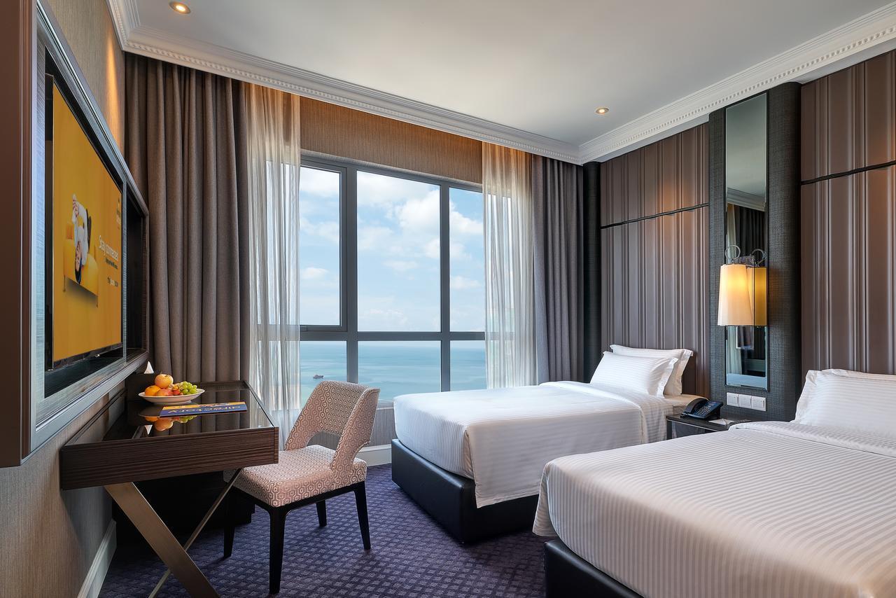 Hatten Place Melaka Bagian luar foto Deluxe Room
