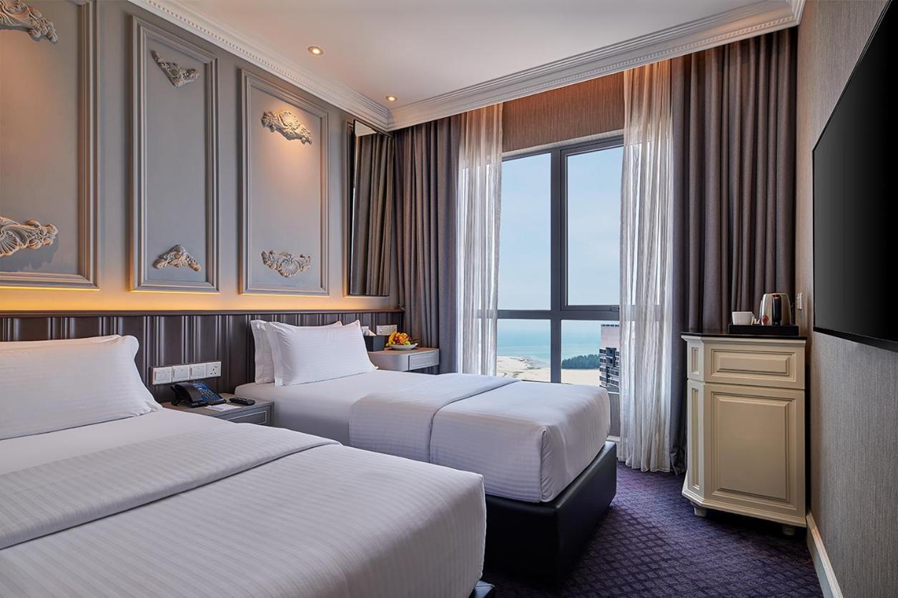 Hatten Place Melaka Bagian luar foto Deluxe Room